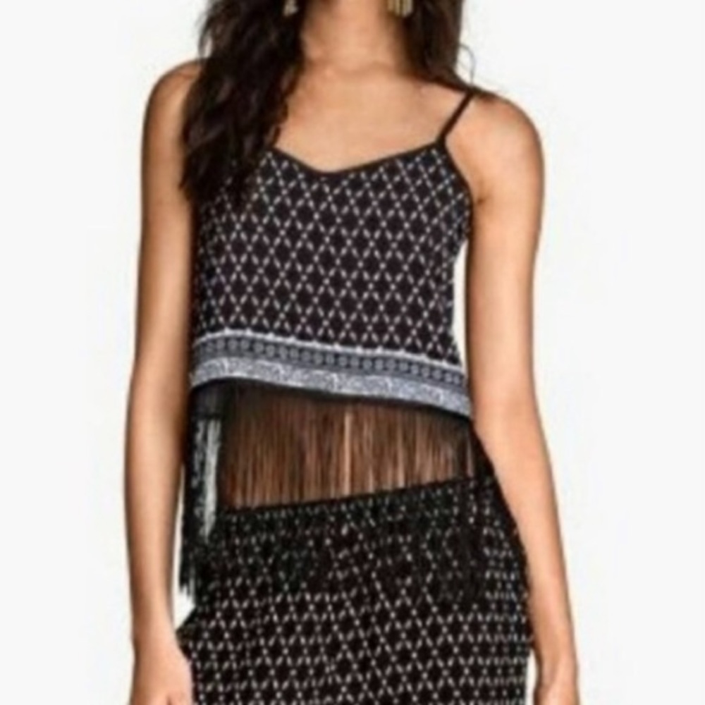 2/$15 H&M X COACHELLA | cropped tank with fringe